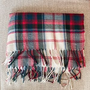 Eddie Bauer large soft plaid blanket scarf